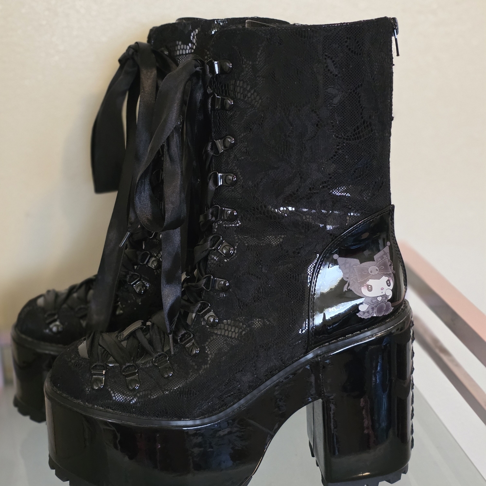 YRU KUROMI ABSINTHE Boots! - Picture 3 of 3